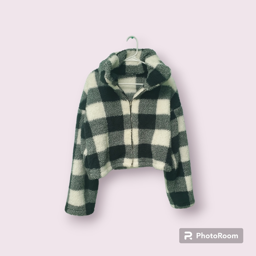 Zip-up flannel